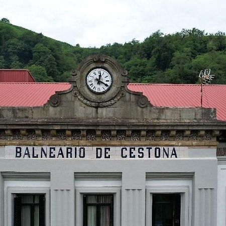 Balneario De Cestona Hotel Zestoa Luaran gambar